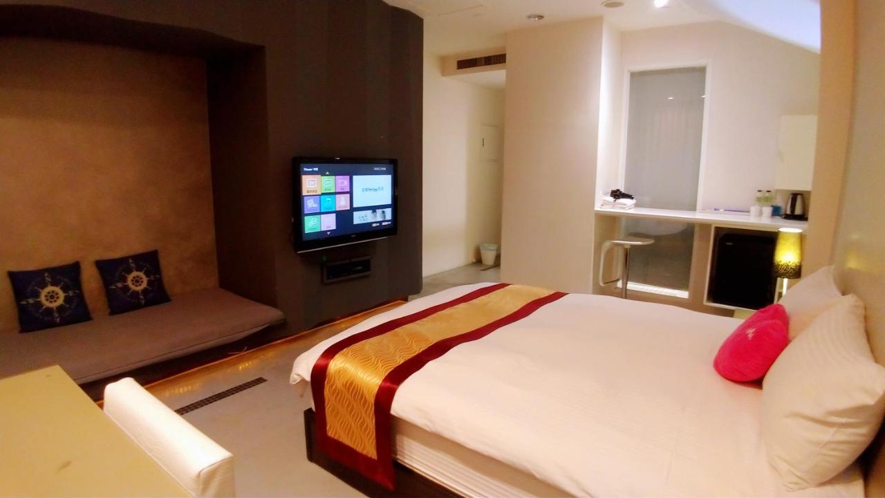 85 Leisurely Hotel Каосюн Екстериор снимка