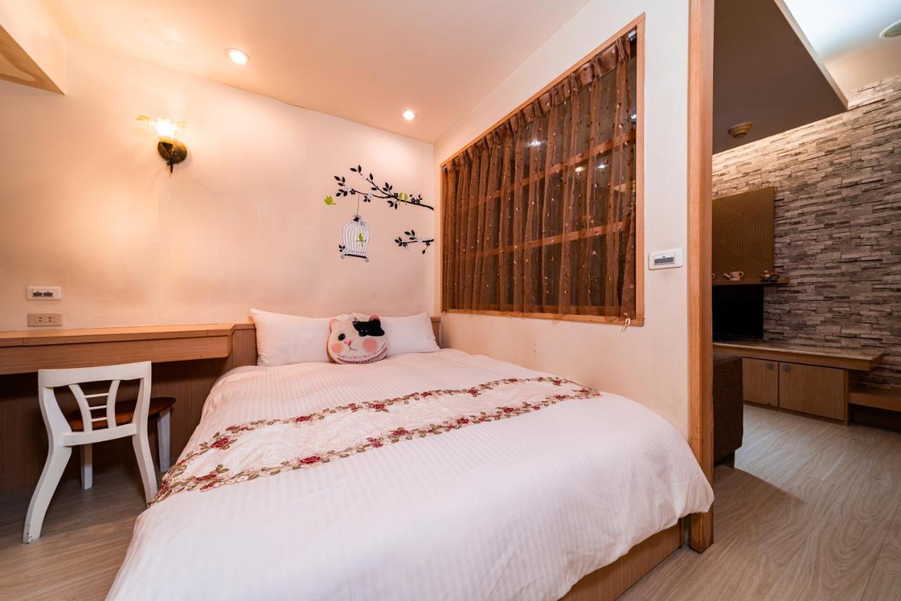 85 Leisurely Hotel Каосюн Екстериор снимка