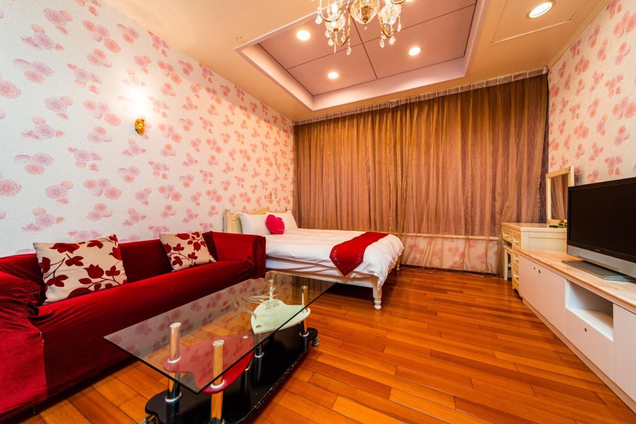 85 Leisurely Hotel Каосюн Екстериор снимка