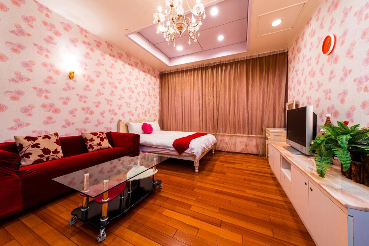 85 Leisurely Hotel Каосюн Екстериор снимка